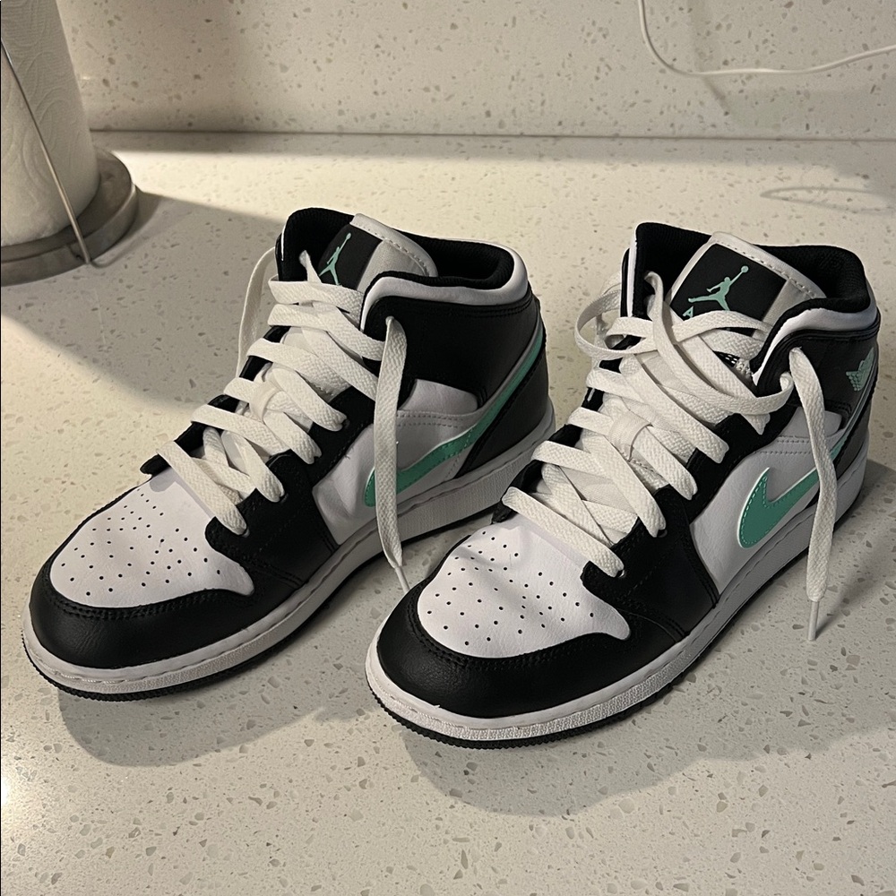 Nike Air Jordan Womens Sneakers - Black and Teal High Top